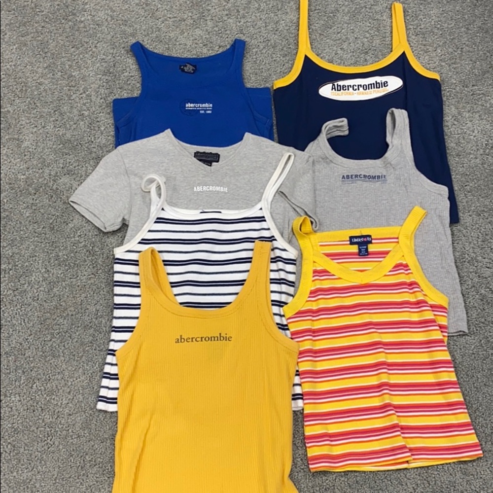 EUC! Name Brand Kid’s lot of tanks/tee Size M-XL